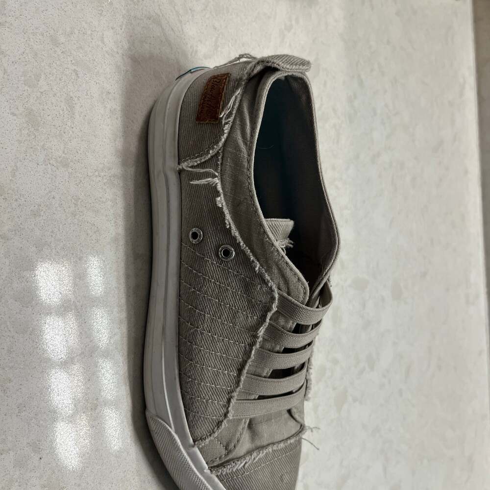Blowfish Malibu Marley Slip-On Sneakers Grey Frayed Canvas